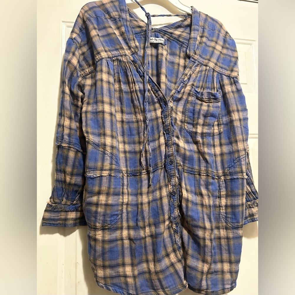 We the free One of the boys 🙌Plaid Button-Up Shirt Small